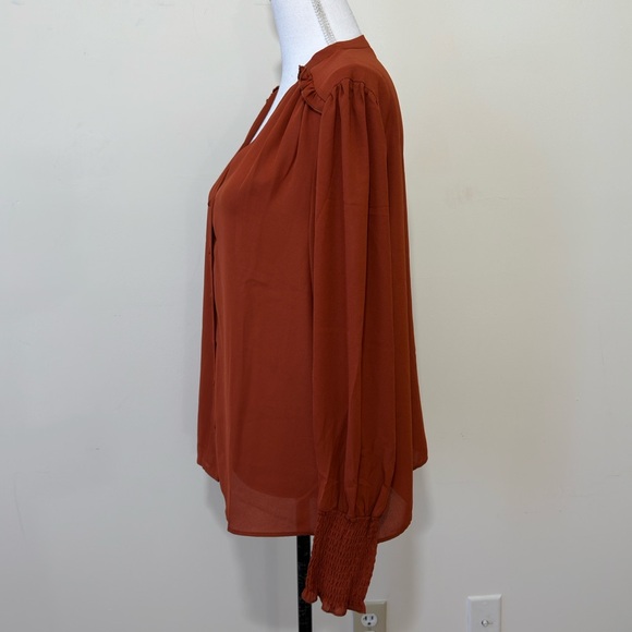 NWT Nanette Lepore Smocked Cuff Split Neck Blouse size Xl - Picture 3 of 9